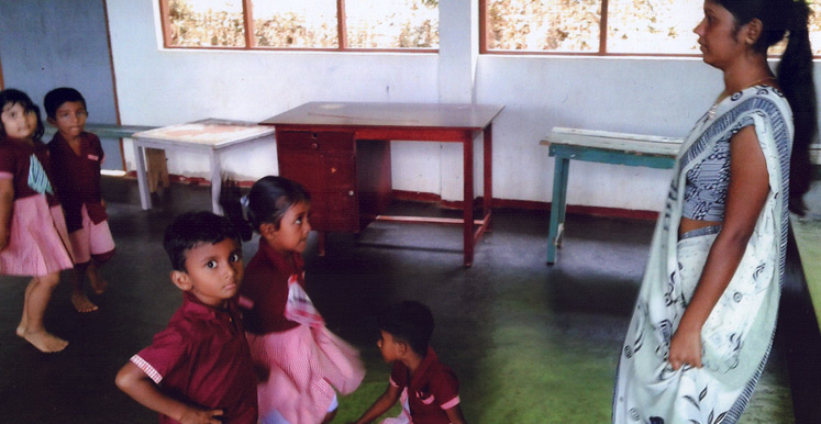 >Children been trained for a dancing item in Line Van Dijck preschool thunthalawa